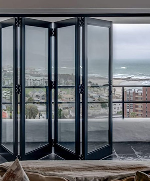 folding-stacking-door